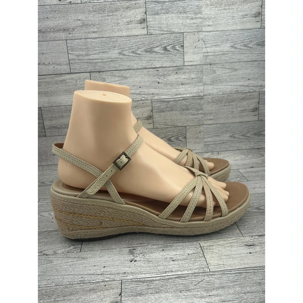 Clarks Artisan Collection Wedge Sandals Adjustable Strap Beige Size‎ 9M